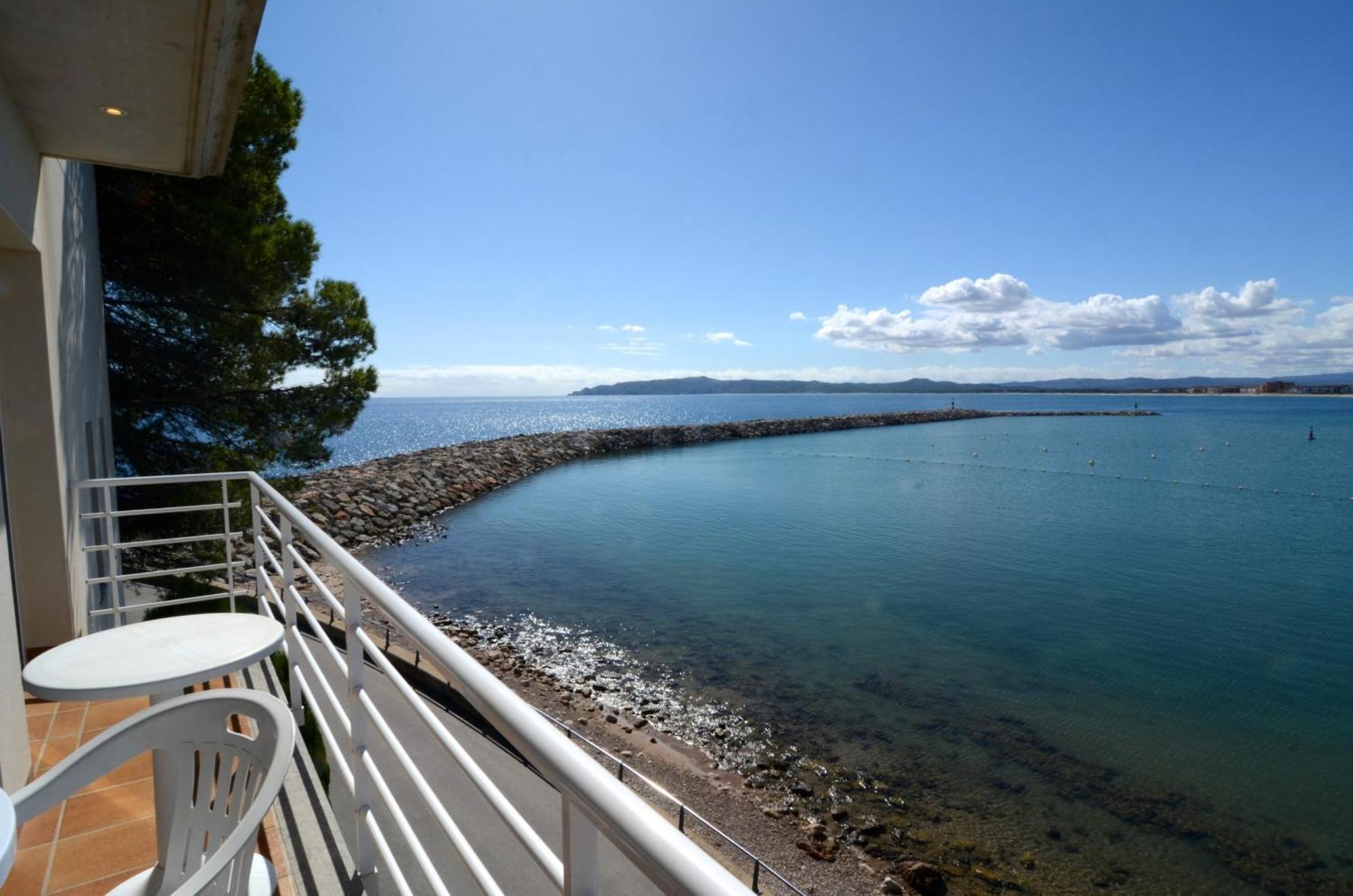 Treputxell 1-1 Apartment L'Estartit Luaran gambar